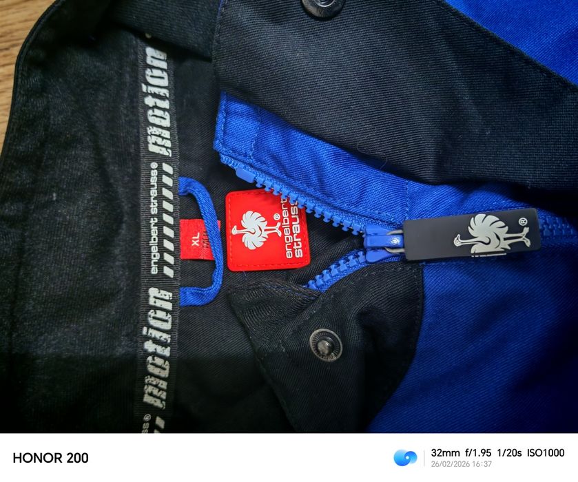 Haina nouă  engelbert strausse