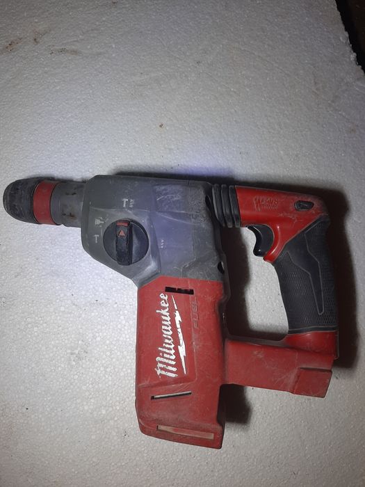 Milwaukee rotopercuto chx fuel