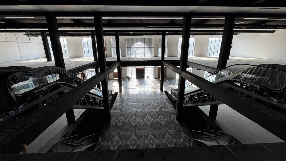 Продается Здание  11.000м2 4х этажное