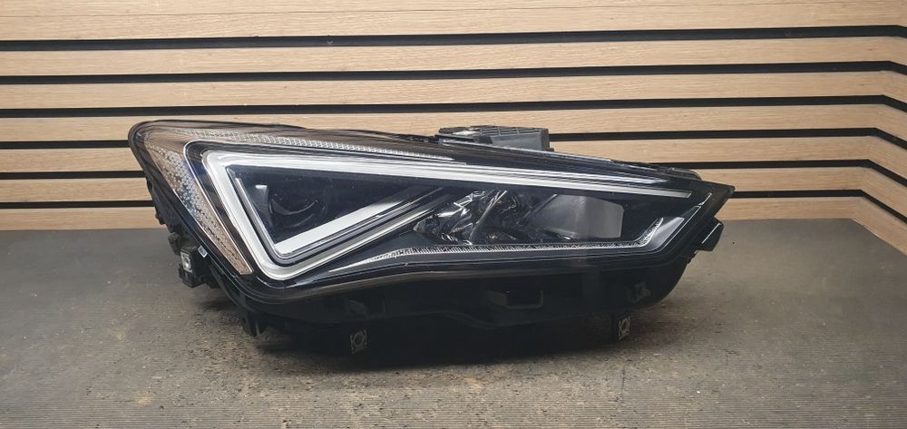 Seat Leon 4 5FB Cupra far dreapta full led 2020 2024