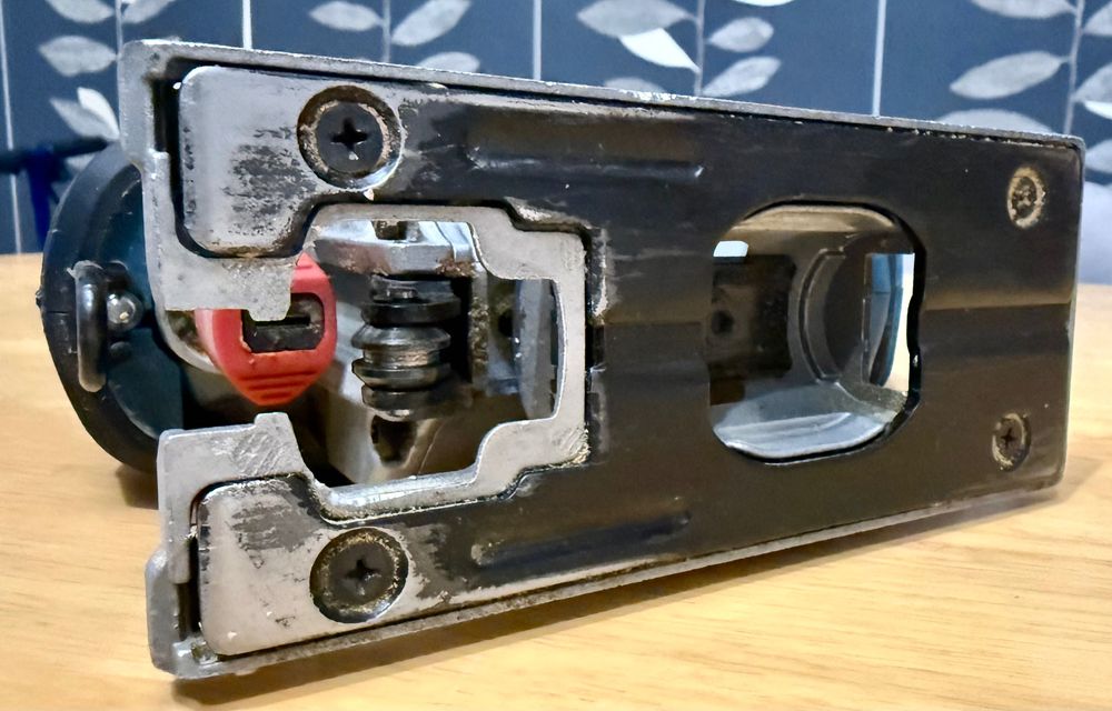 Fierastrau pendular ERBAUER EJS18-Li, 18V, 3000spm