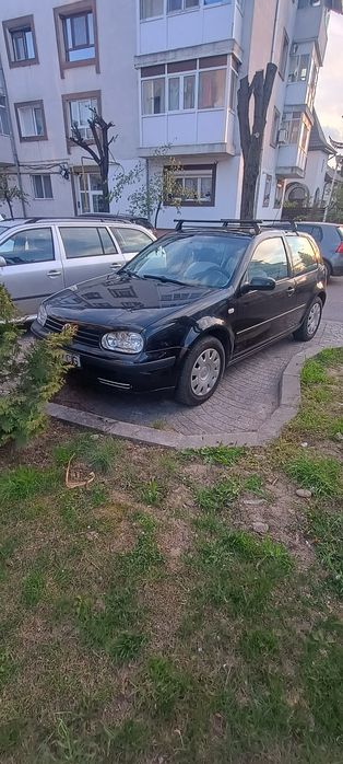 Volkswagen Golf 4 1.4 Benzină – 75 CP – AC – Întreținut – 1500€ Negociabil