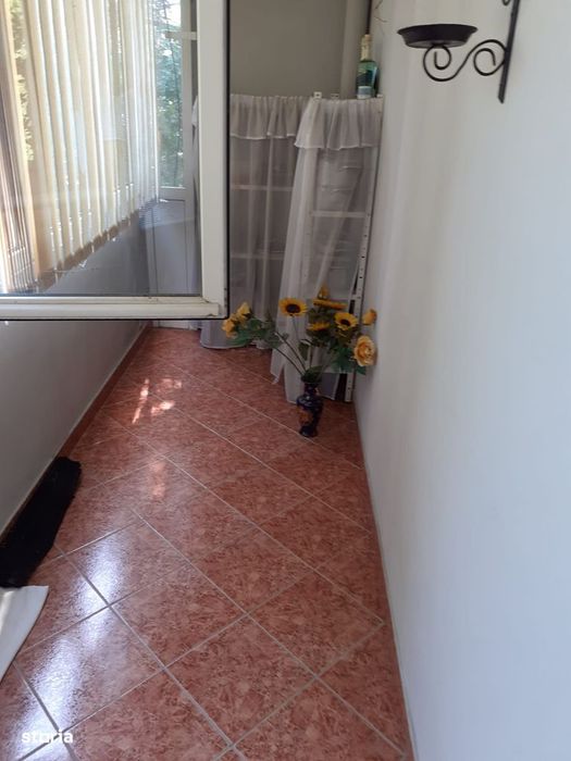 Apartament 4 camere, balcon, 90mp, etaj 1