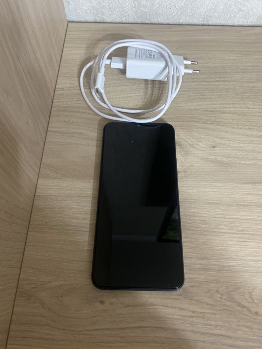 Продам телефон vivo v16