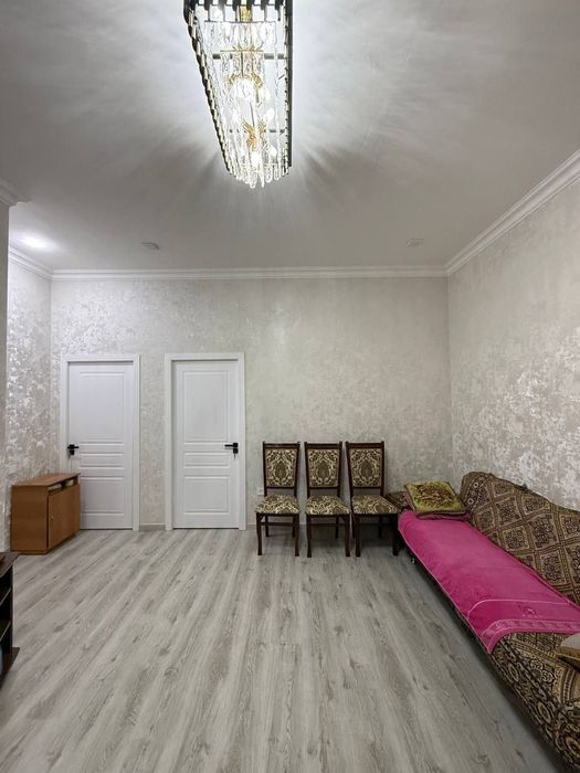 Срочно продаётся квартира на земле.