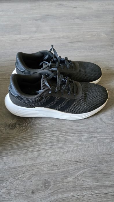 Vand pantofi sport adidas