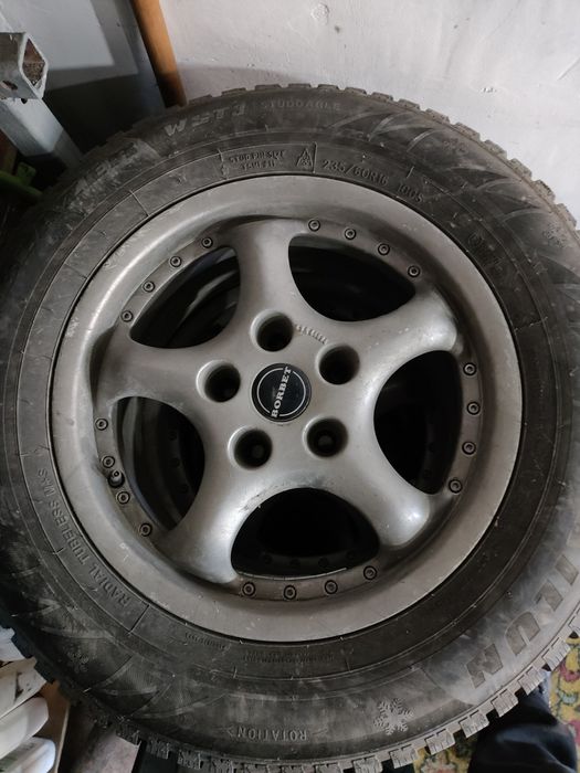 В продаже шипованные колёса R16!