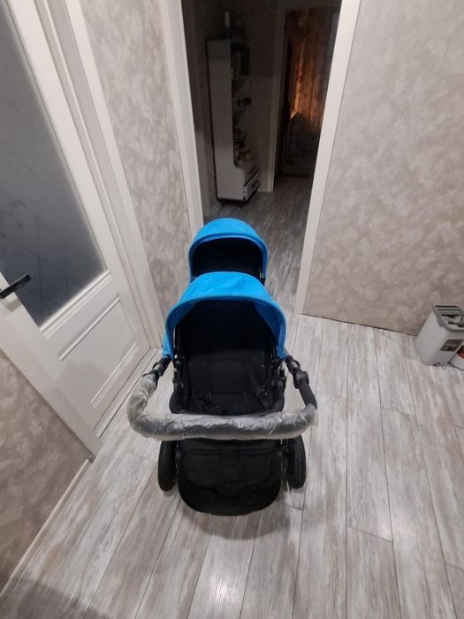 Коляска бу для двойняшек