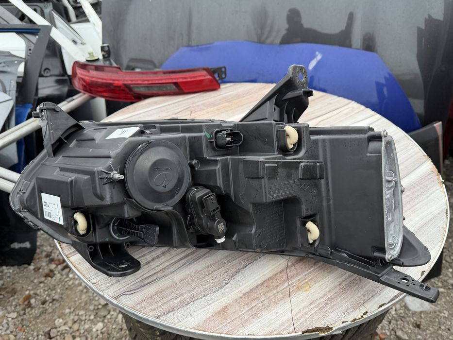 Фар Dacia Sandero 3/Logan 3/ Jogger