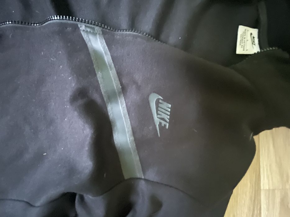 Nike tech fleece black