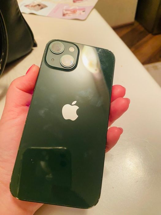 Айфон 13 зеленый
