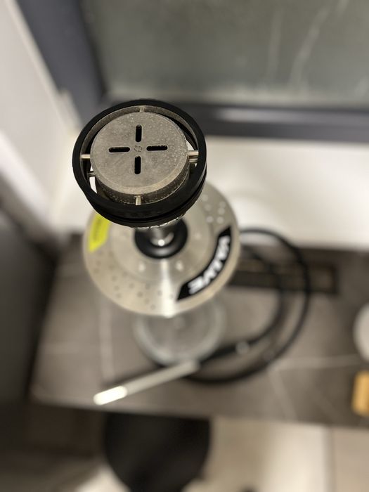 Narghilea amotion valve folosita o singura sesiune
