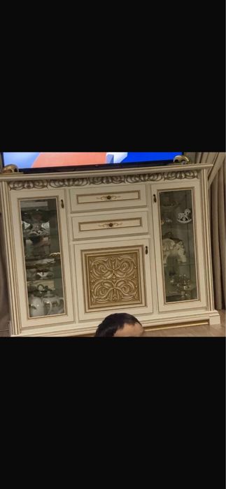 3 тумбы -350.000