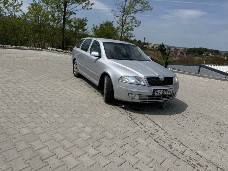 Vând Skoda Octavia 2