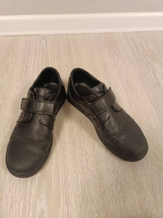 Школьные туфли 38 размер
