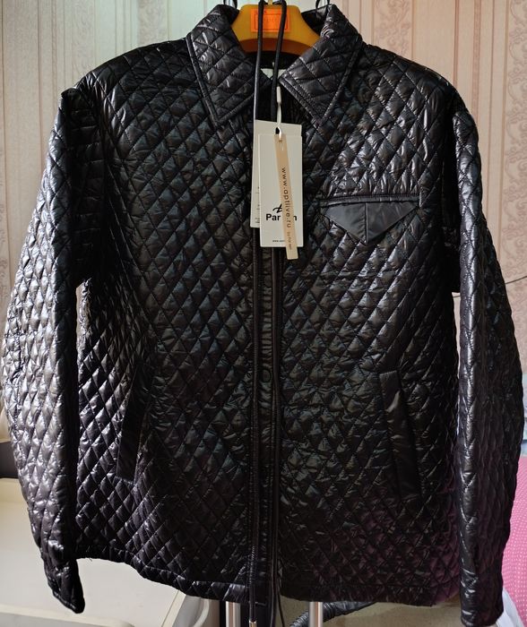 Klassik kastyum. Kuz va bahorgi.