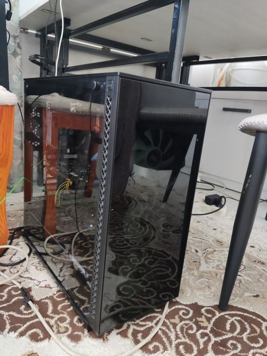 Core i7 Gtx1060 ssd240