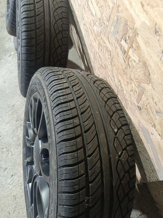 Джанти с гуми за Фиат 500