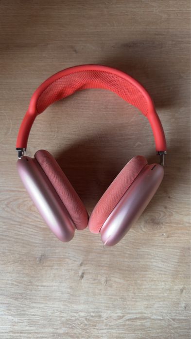 Продам наушники Apple AirPods Max