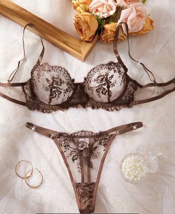 Классные комплекты белья