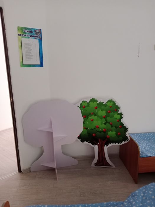 Продам 2 дерево из пвх