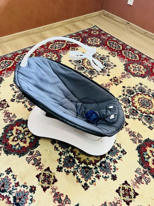 Качеля 4Moms MamaRoo4 белый