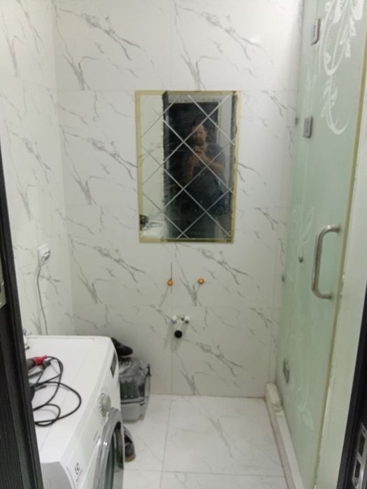 Сергели  чоштепада 3/6/12каробка Квартира сотилади.квадрати 71 кв.