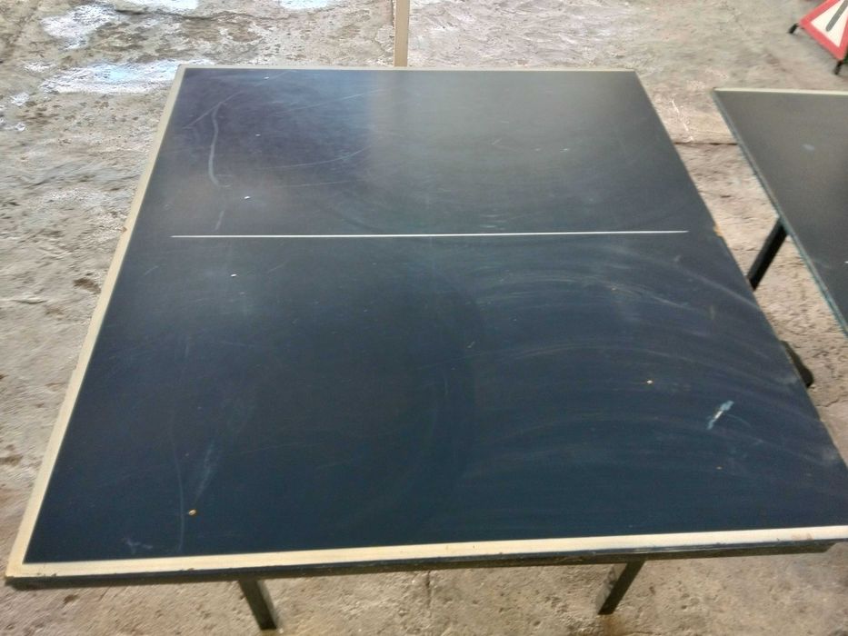 Теннисный стол продаю