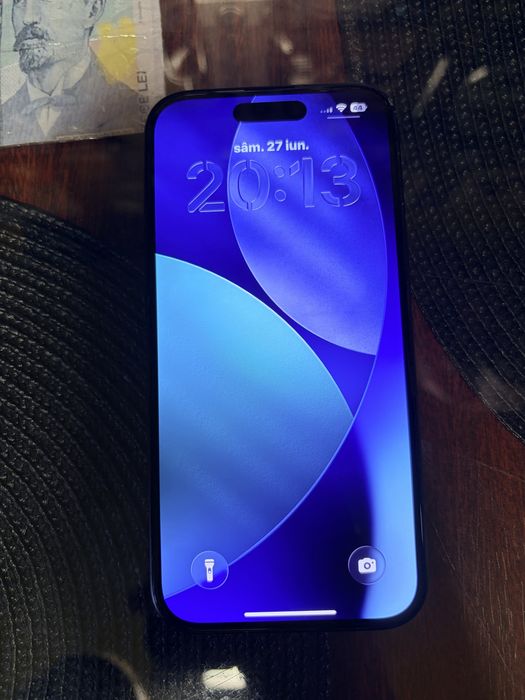 Iphone 16,128 gb