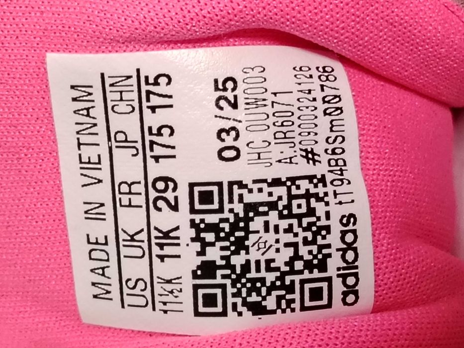 НОВИ Оригинални Adidas детски маратонки за момиче