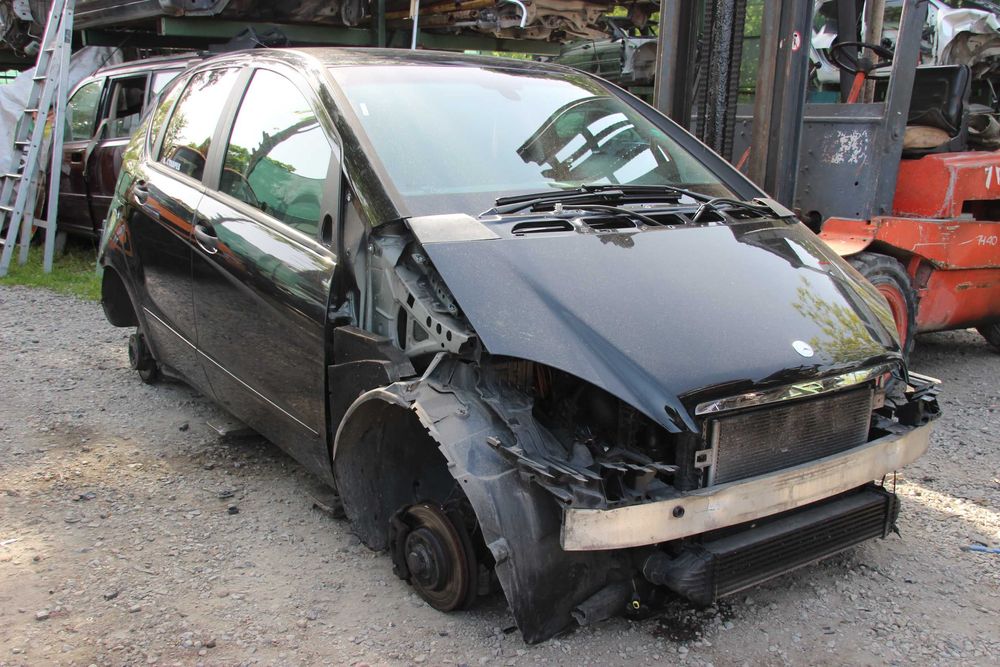 Мерцедес Бенц А класа  W169 –  само за част