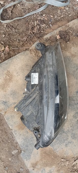 Десен фар superb 2018