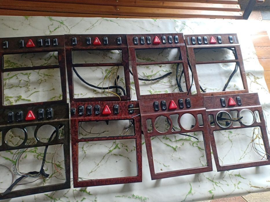 Зап салонные  Мерседес.210е.