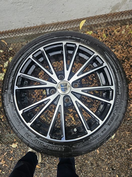 Продаю диски и шины