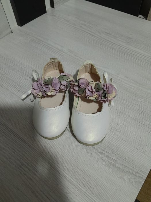 Қизчалар учун туфлилар