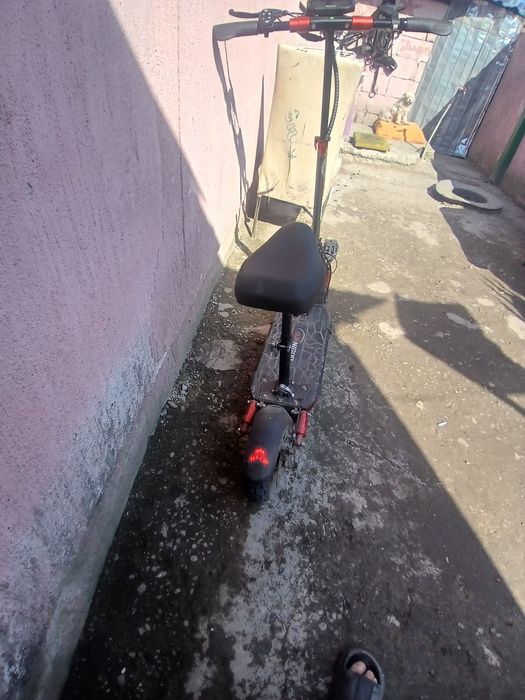 Vand trotinata sunnigo