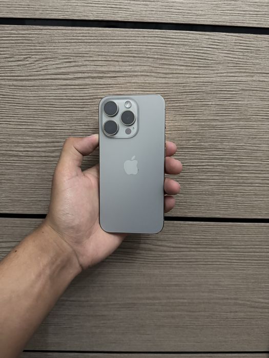 Айфон 15 про с коробкой