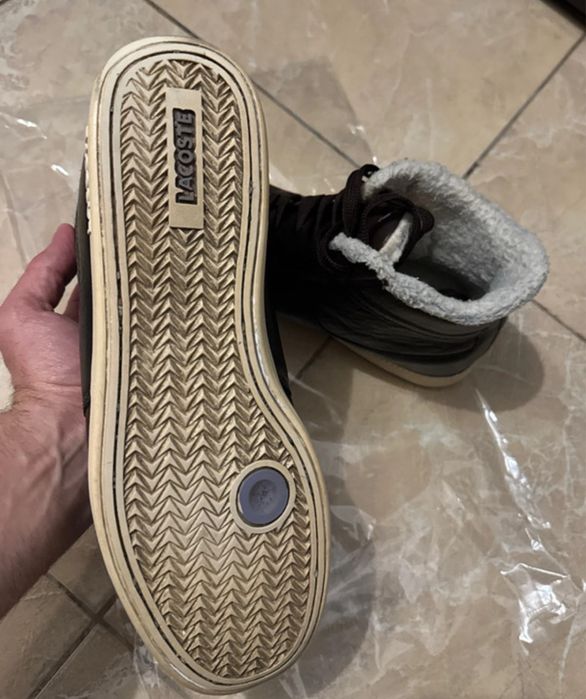 Ghetuțe Lacoste unisex maro, măsura 39,5