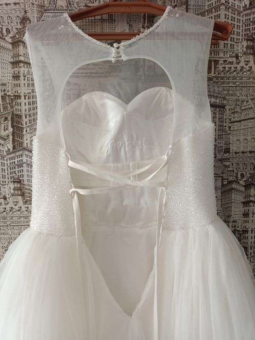 Продам свадебное платье