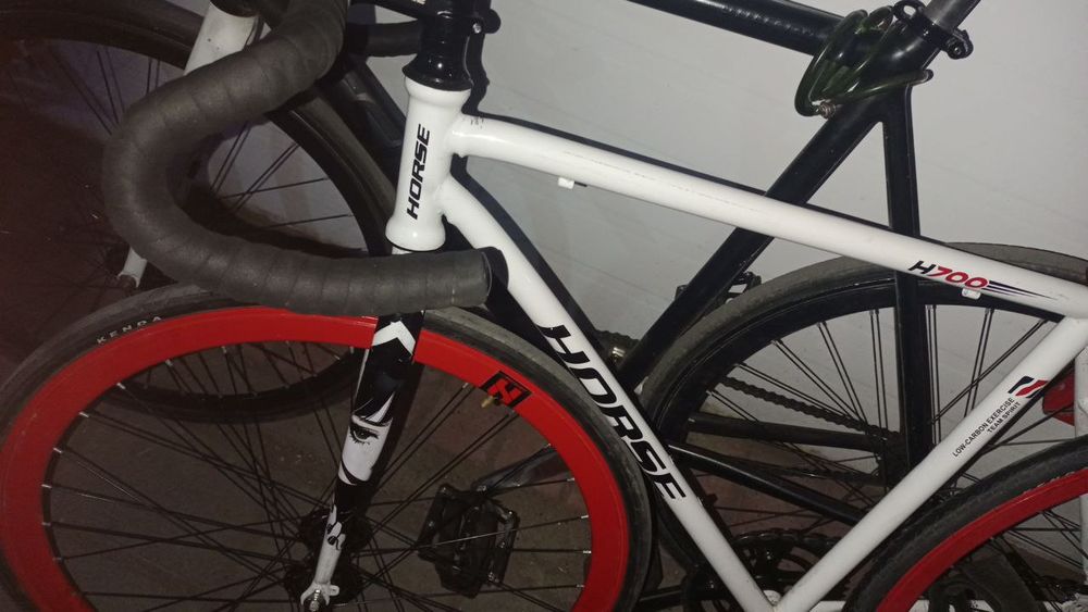 Продам раму horse h700