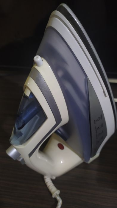 Продаю Утюг Federal Max 2