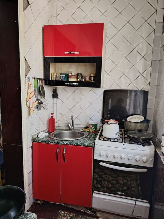 Продаётся квартира Юнусабад 11кв 2/1/4