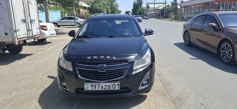 Chevrolet cruze 1.8 2013 универсал