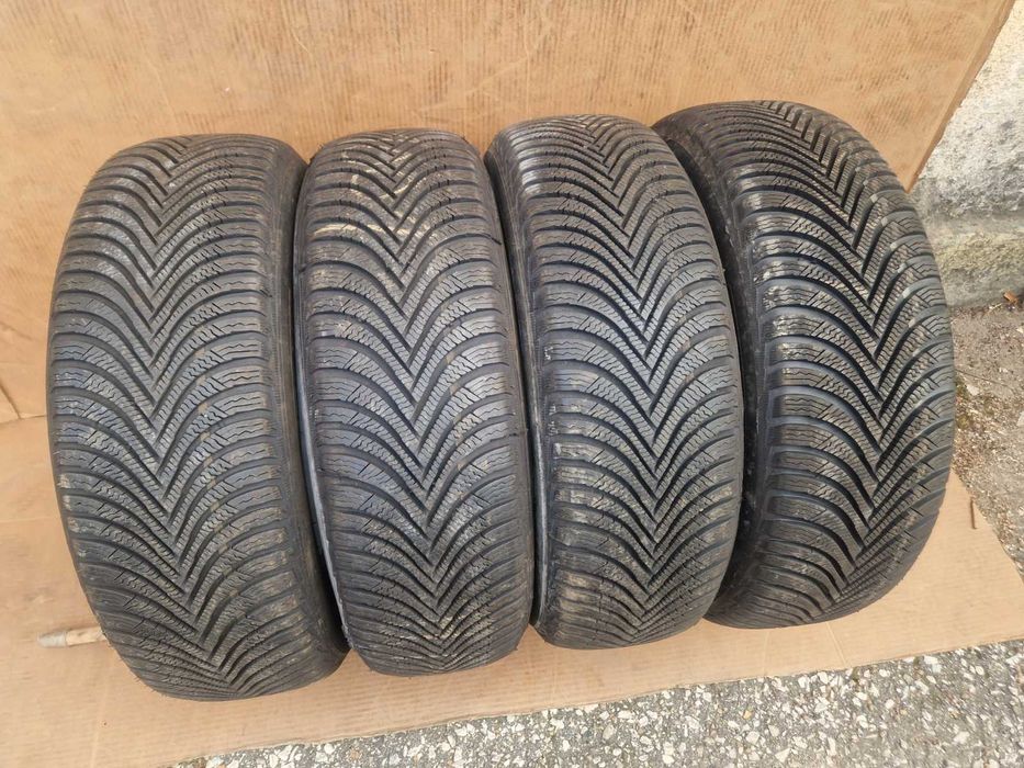 4 броя Michelin R17 215/65
Зимни гуми 
DOT2922