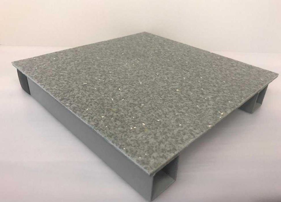 Перфорированная металлическая плита для фальшпола