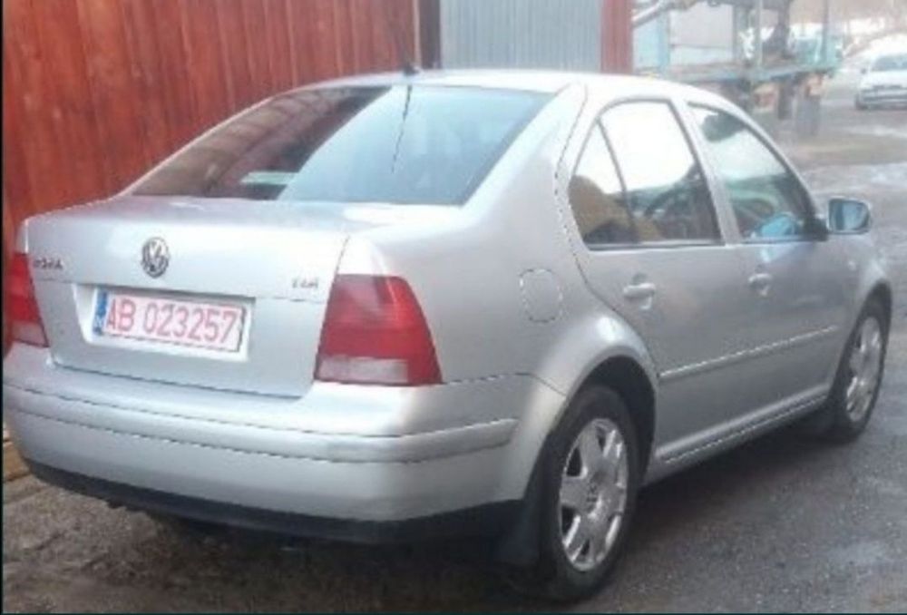 Geam stânga dreapta fata spate vw bora berlina / sedan gri LA7W