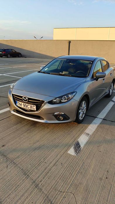 Vand Mazda 3 Sedan 2.0