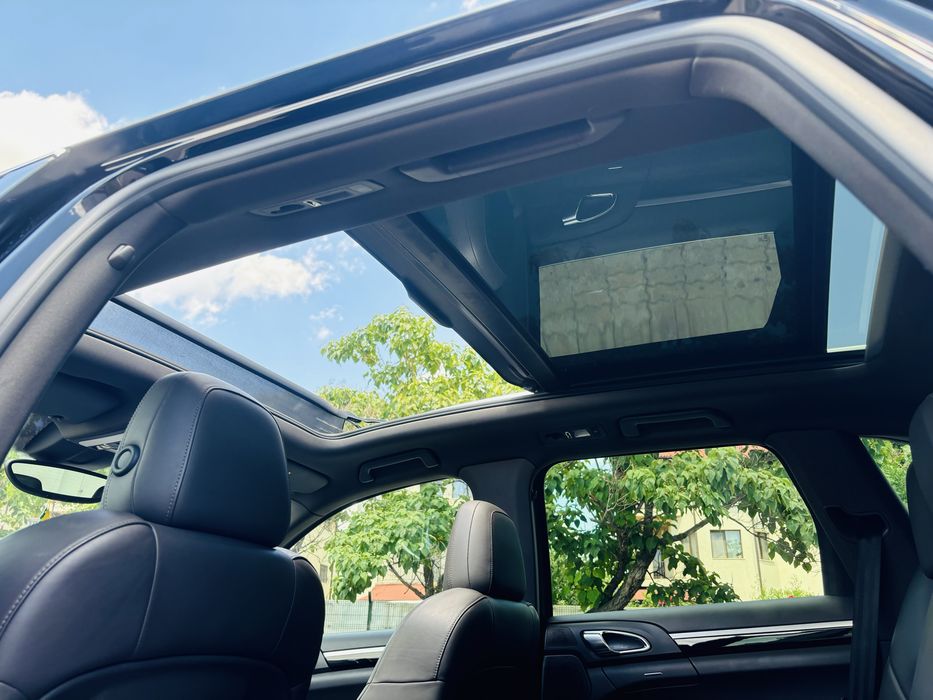 Porsche Cayenne Hybrid PHEV