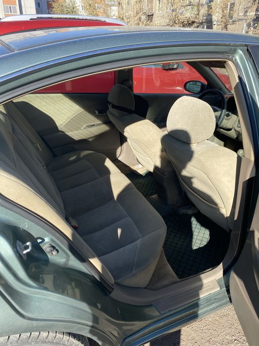 Обменяю две машины на квартиру