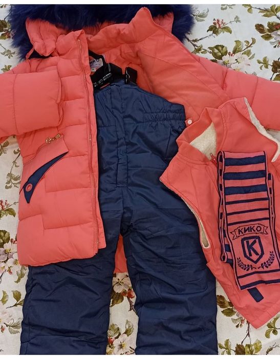 Зимний комбинезон на девочку